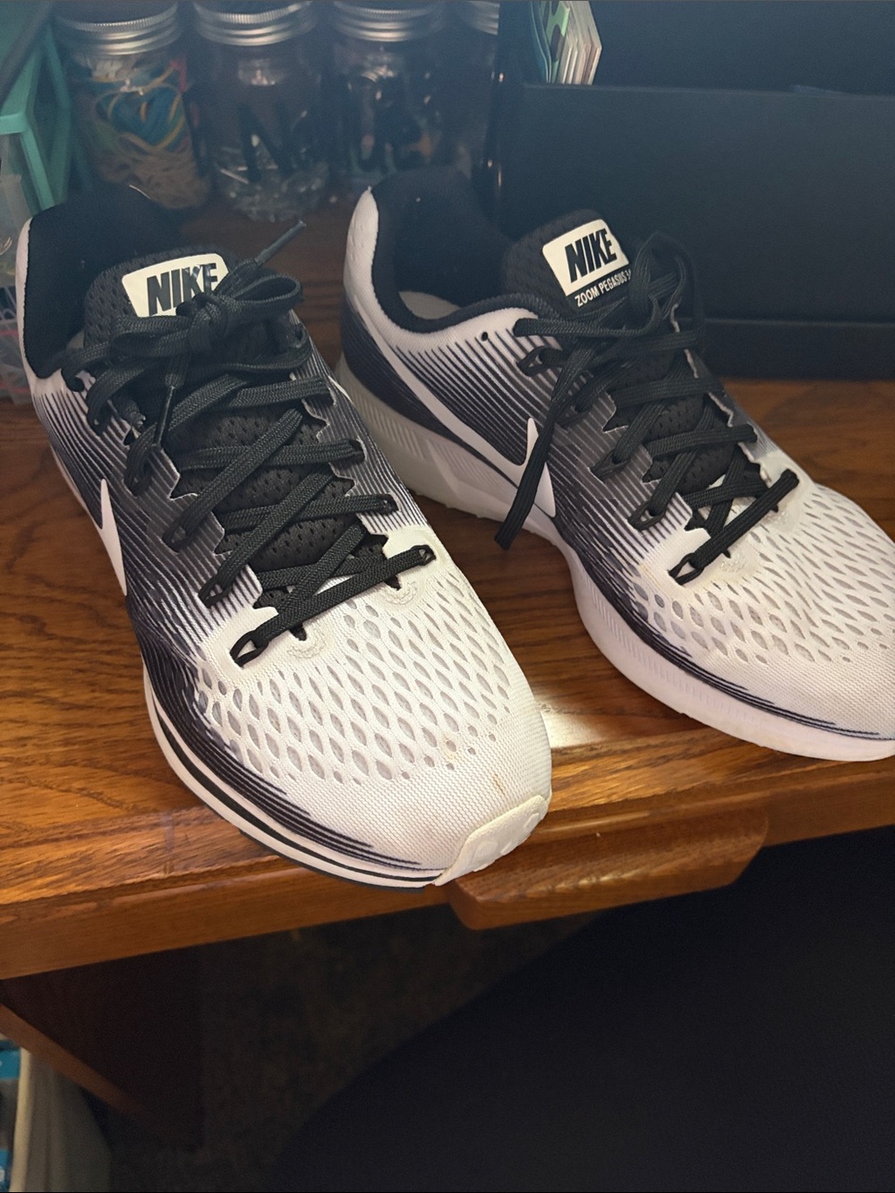 Nike Black and White Gradient Zoom Running Shoe - Picture 2 of 5